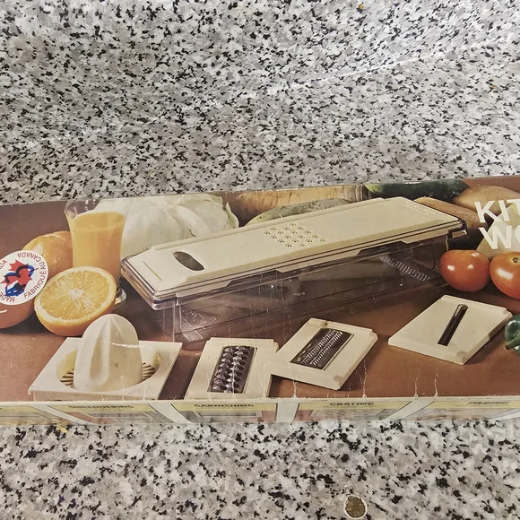 Multifunctional Kitchen Tool Set - Cream - Picture 1 of 1